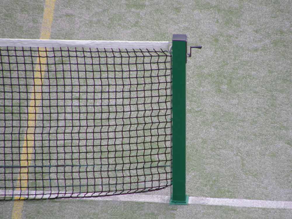  COPPIA PALI DI SOSTEGNO TENNIS MM. 80X80 – MOD. QUADRATO – ART. AT 1